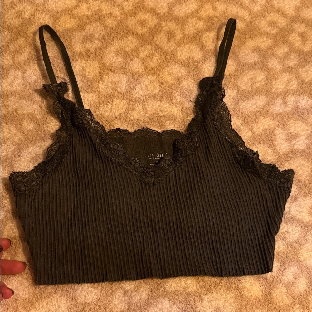 Forest grewn Lace Trim Ribbed Bralette/croptop